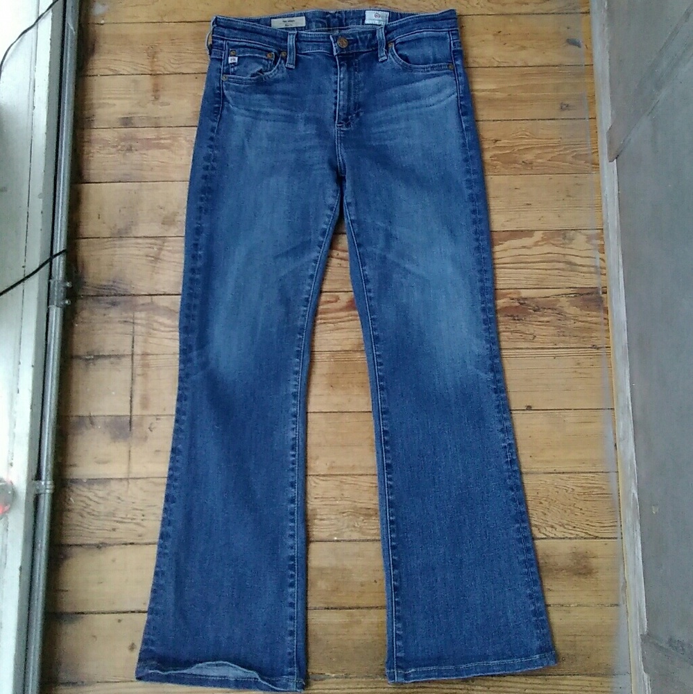WOMENS AG JEANS SIZE 10